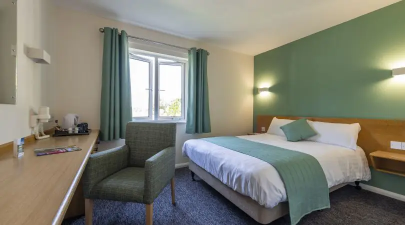 Ensuite room with double bed